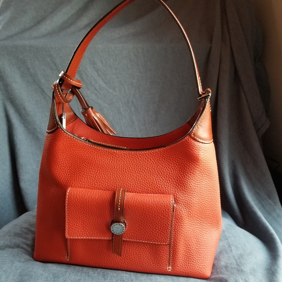 Dooney & Bourke Persimmon leather shoulder bag - Picture 3 of 15